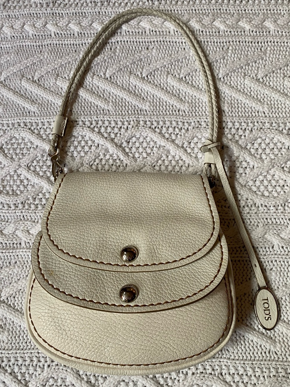 Tod’s Mini Saddle Bag - Picture 2 of 7